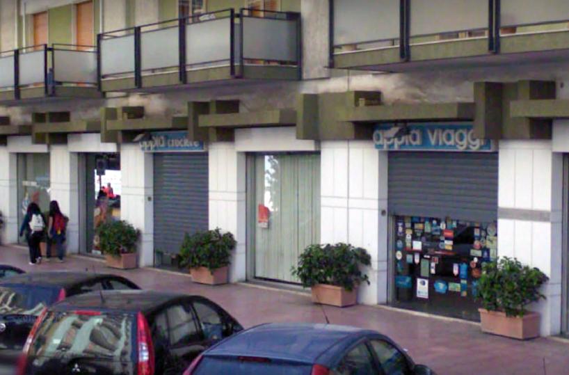 agenzia turistica chiusa a taranto