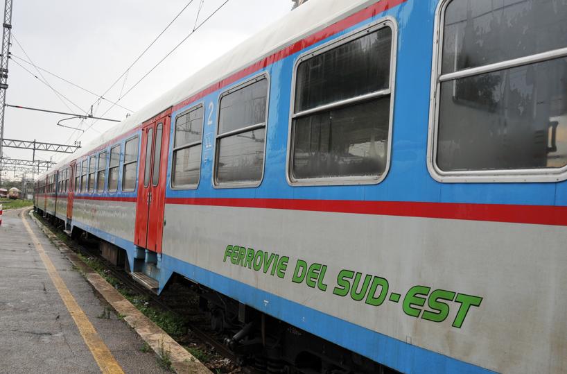 Ferrovie sud est