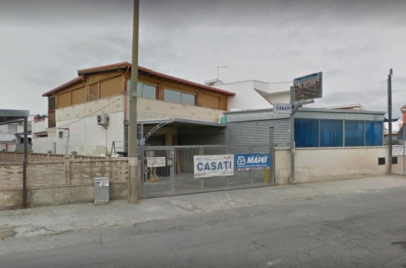 Pregiudicato ferito e lasciato in ospedale