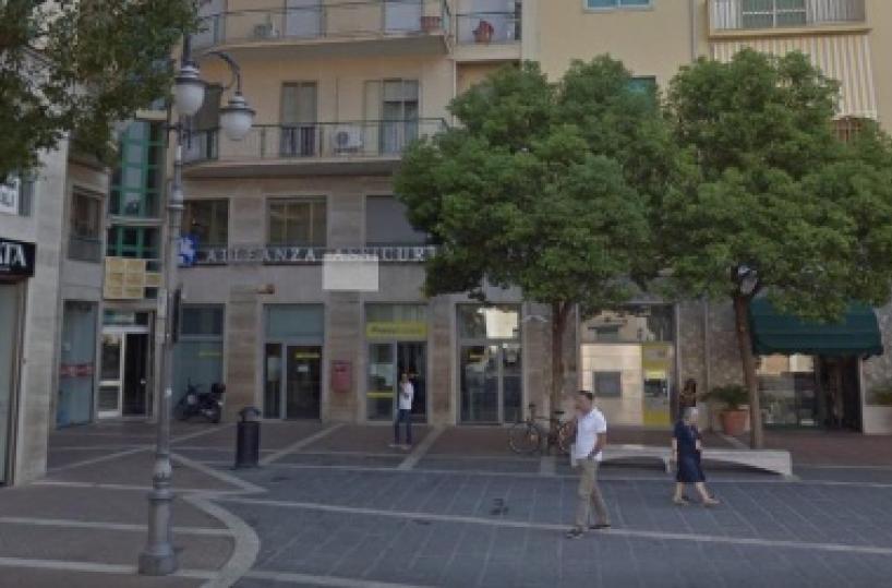 Tenta truffa su Poste payarrestato  24enne a Foggia