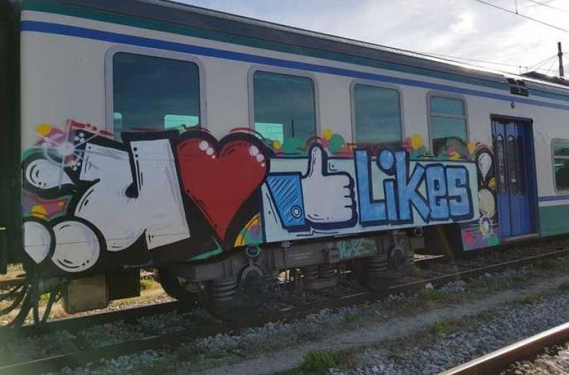 disegni su carrozze treno
