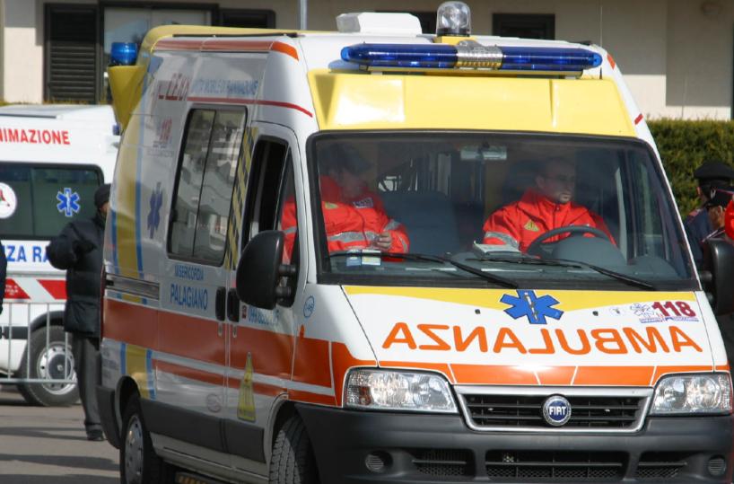 Roma, incidente su via Tuscolana: muore 20enne