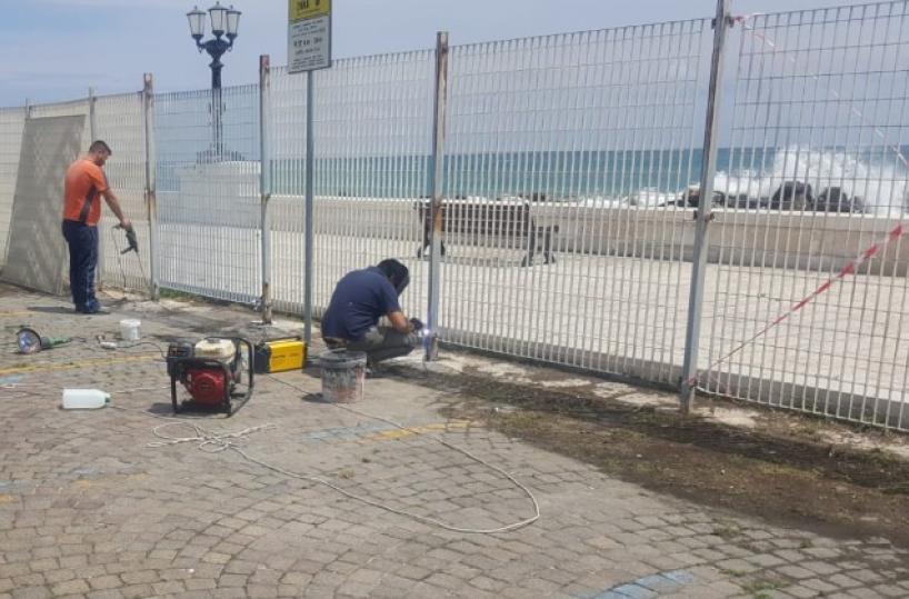 Lungomare di Bari, nuovo look in attesa di Francesco