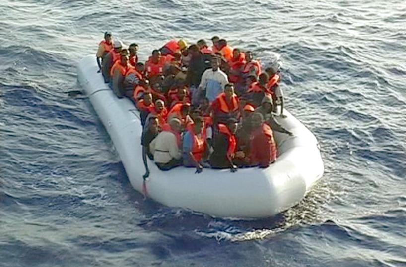 Potenza, truffa sui migrantiin tre rinviati a giudizio