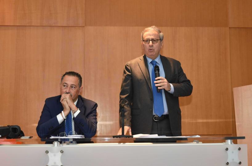 Scandalo sanità in Basilicata:spettro dimissioni per Pittella