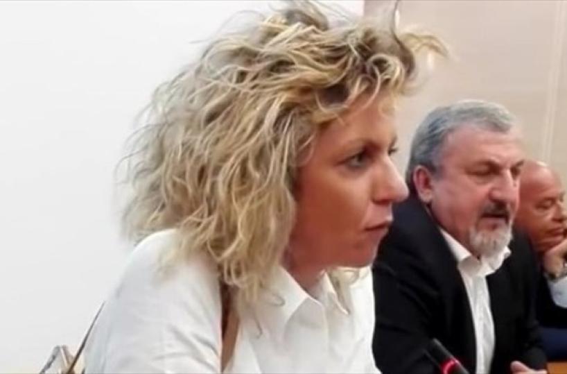 Emiliano vs Lezzi