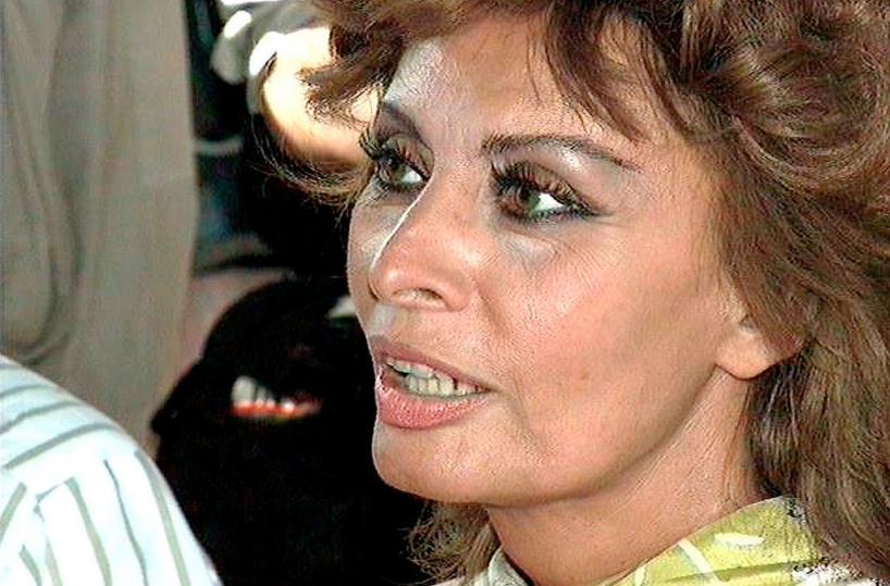 Maratea, a Sophia Loren la cittadinanza onoraria: «riscattò l'Italia»