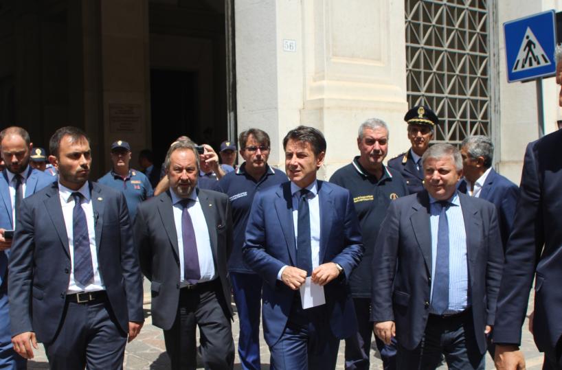 Schianto nel Foggiano: morti 12 braccianti,  di cui 7 regolari. Oggi in Puglia Conte, Salvini e Martina