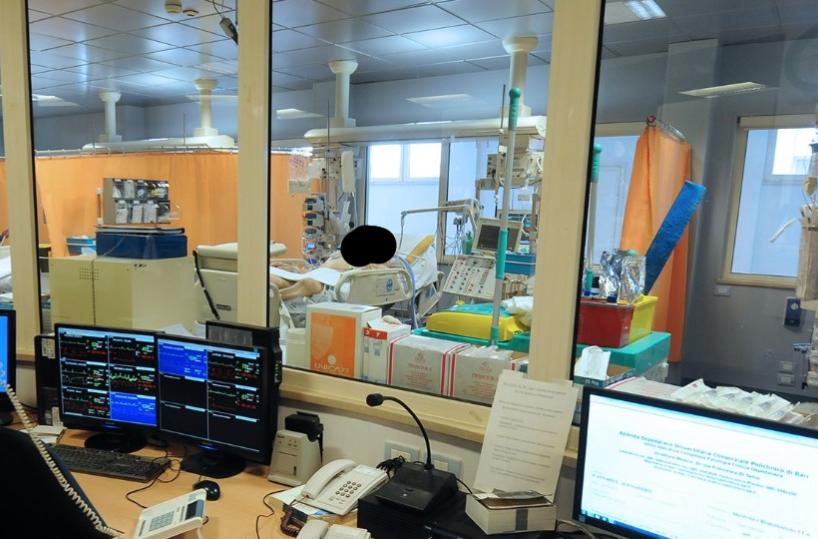 Bari, formiche in reparto«Chiusa la Rianimazione»