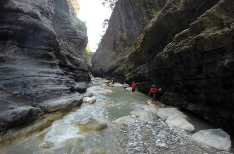 Escursionisti travolti da torrente Raganello, due pugliesi tra le vittime
