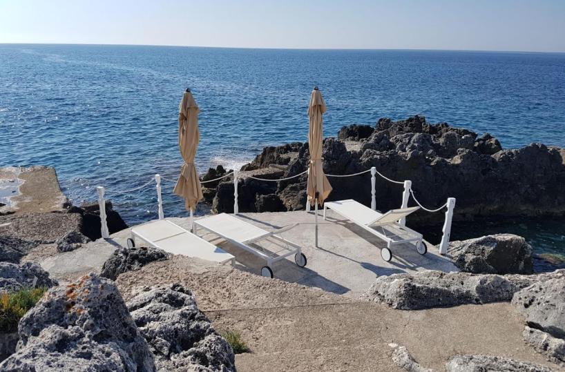 Abusi in riva al mare