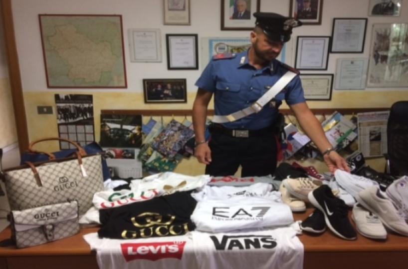Berlanda, merce contraffattasequestrata alla festa patronale