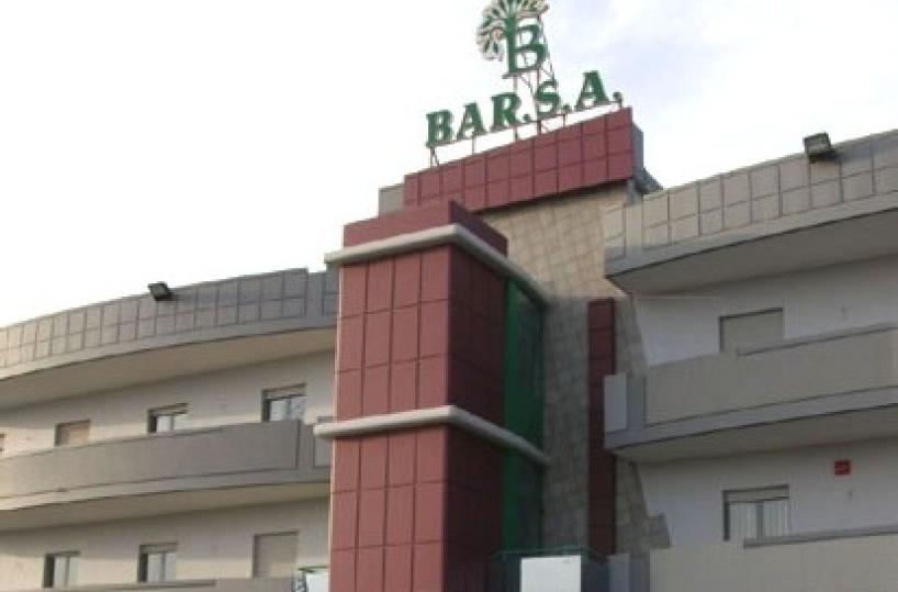 Barletta, ancora in coma operaio caduto da camion