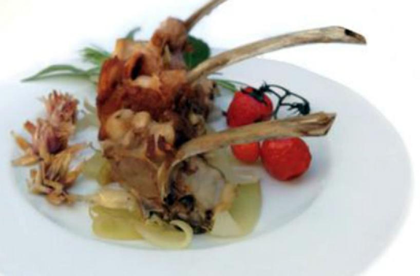 Ricette Basilicata - Lombo di agnello delle Dolomiti lucane con sponsali arrostiti e rose di lampascioni - A cura dello chef Mario David