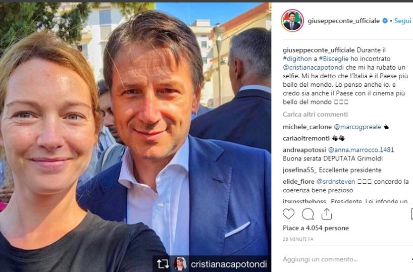 Digithon, Cristiana Capotondi ruba un selfie al premier Conte