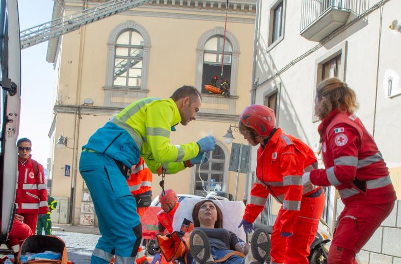 Terremoto: prove di evacuazione nel centro storico, il test è riuscito