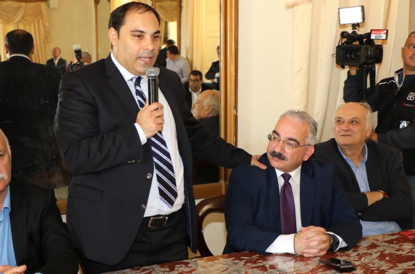 Elezioni provinciali a TarantoMelucci: Emiliano fuori dalla sfida