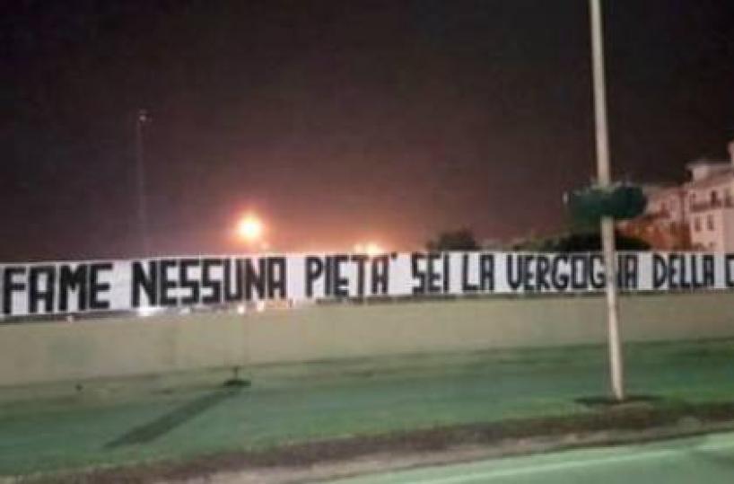 Caso Cucchi, striscione contro carabiniere che ha accusato i colleghi, indagine Digos