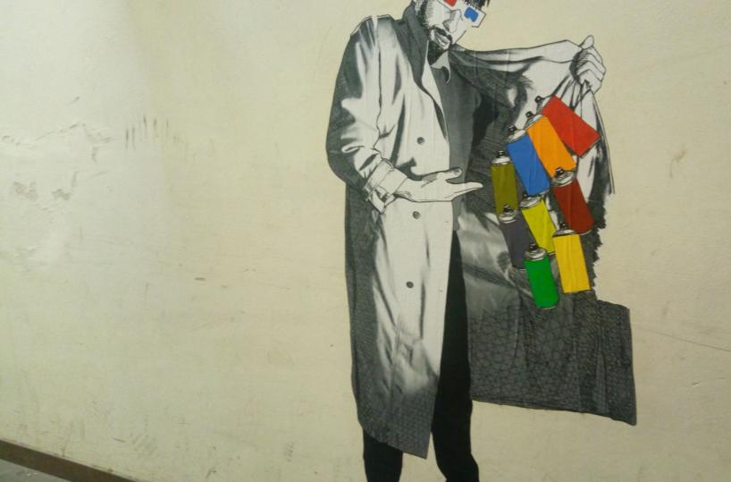 Bari, ecco il «benvenuto» a colori del writer metropolitano