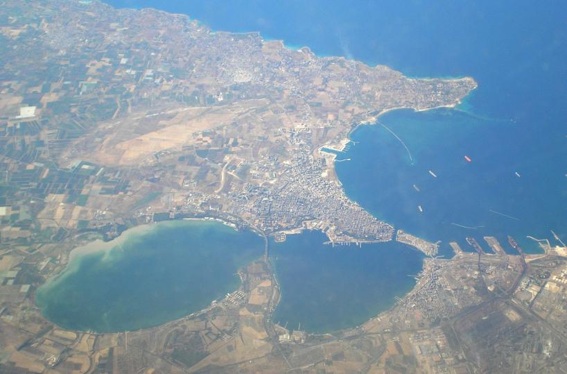 Lezzi annuncia: «Taranto candidata a Giochi del Mediterraneo 2025»