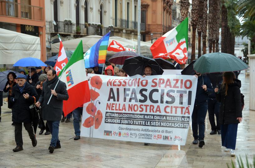 Decreto sicurezza: 3 denunce a Bari dopo corteo antifascista 