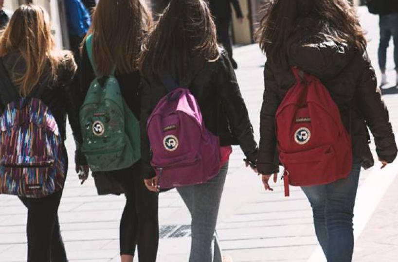 Droga, alcol e sesso a rischio: le "cattive" ragazze leccesi