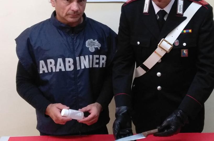 Castellana Grotte, spacciava hashish e metadone: arrestato giornalaio