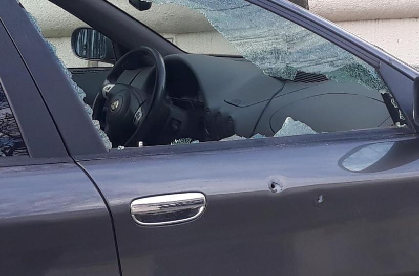 Specchia, colpi di pistola contro l'auto del prete antimafia