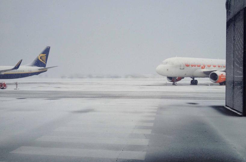 Brindisi, via la neve con i secchi di acqua calda: insorge il sindaco di Brindisi