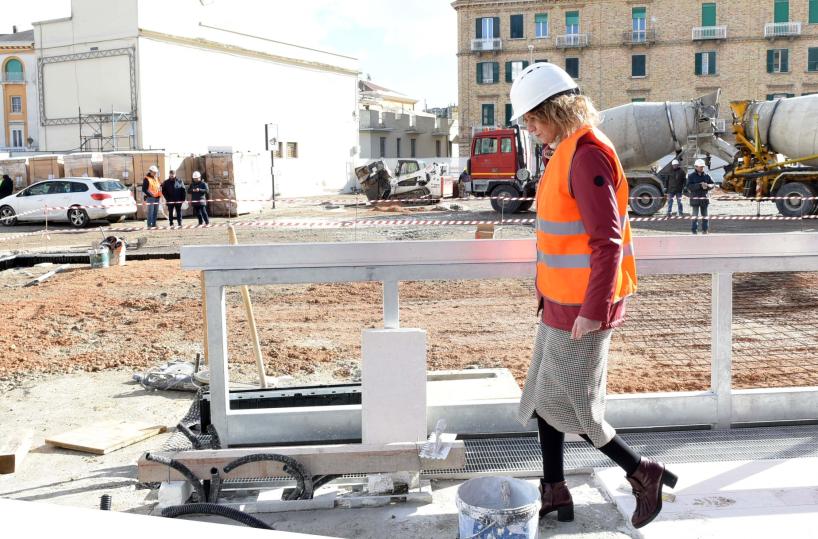 Lezzi visita la stazione di Matera: «Tutto pronto? Si poteva are di più»