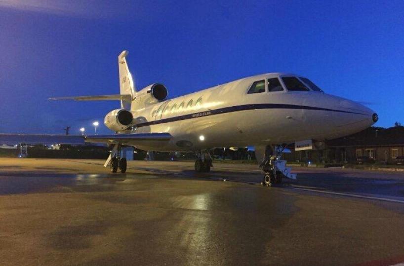 Falcon dell'Aeronautica trasporta anziano da Lecce a Bologna