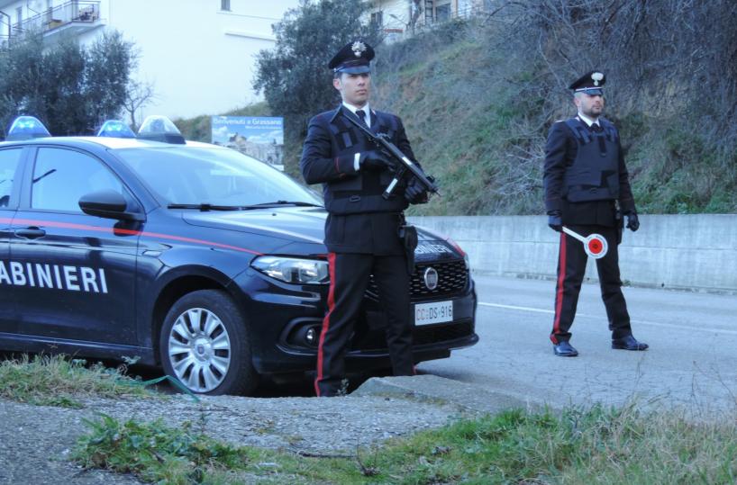 Grassano, 100 grammi di droga nel giubbotto, arrestato 33enne
