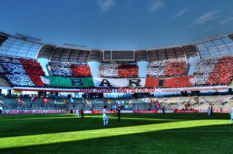 Bari, la grande passione biancorossauna media di 10mila tifosi a partita   