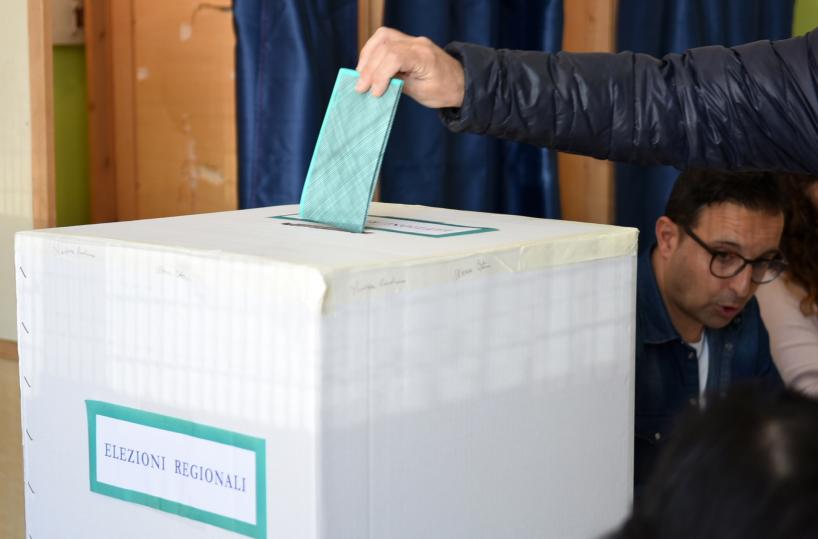 Puglia doppia preferenza di genere, Consiglio dei ministri: «Si va avanti» 