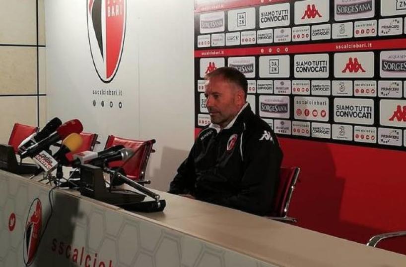 La Turris segna quattro volte al LocriIl distacco col Bari è sempre di 11 punti