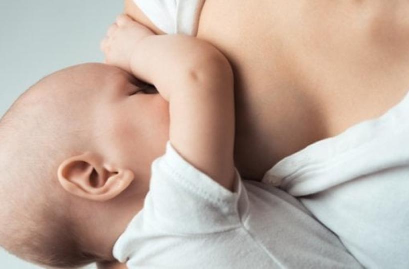 Allarme diossina in latte materno: «+ 28% nelle donne residenti a Taranto»