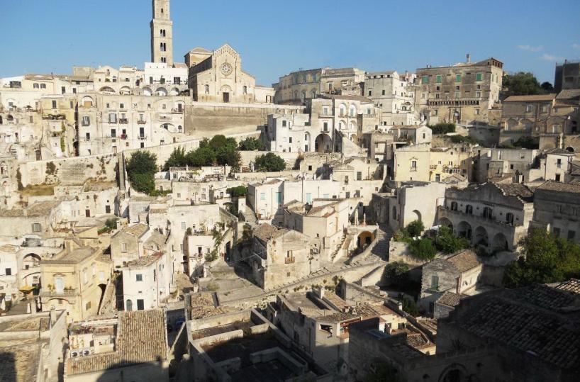 Il «bovarismo» culturale che frega Matera 2019