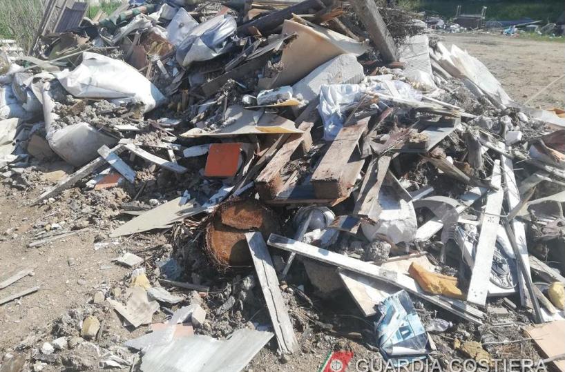 Derturpata zona protetta dove vivono i fenicotteri: sequestri