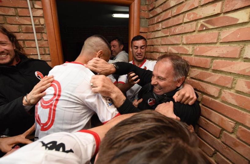 Il primo gradino di una scalache porta molto più in alto