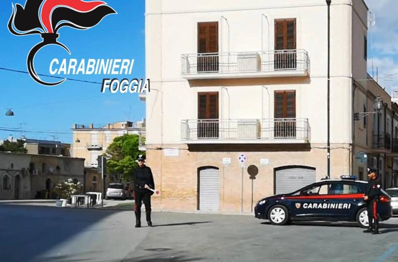 Lucera, rubano 3 panchine: arrestati in 2 dai carabinieri