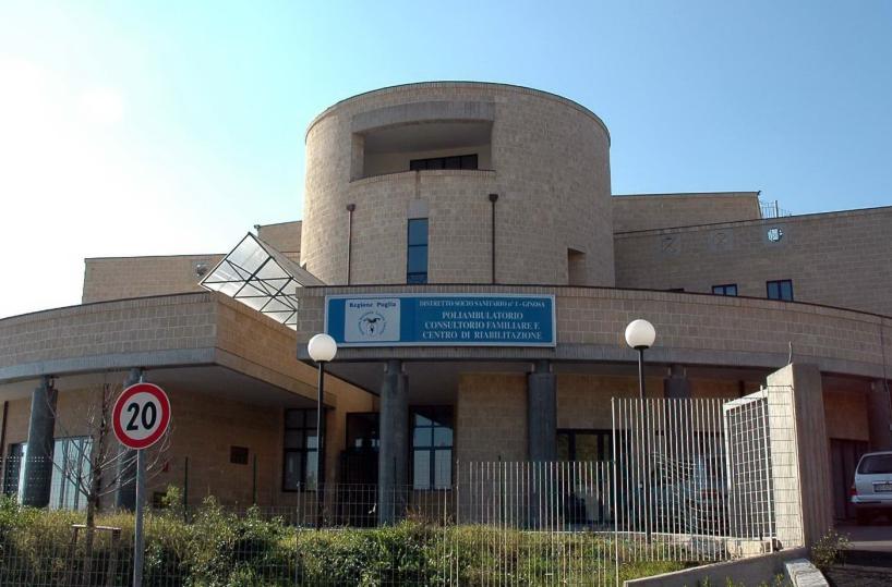 Ginosa, visita urologica dopo 231 giorni: esplode il caso