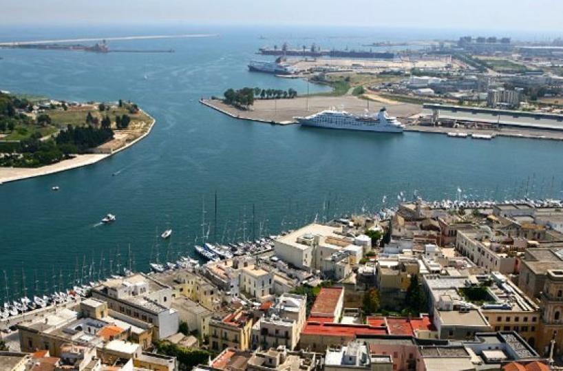 MARE - Una risorsa per la cosiddetta Valigia delle Indie che è Brindisi