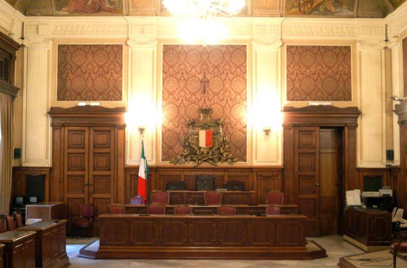 Comune Bari, ecco gli eletti in consiglio: il superpremio aiuta le civiche: boom di donne, fuori Carrieri e lo storico Finocchio