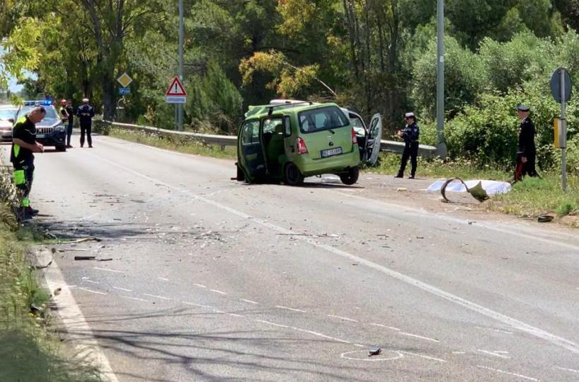 Salento, scontro tra due auto: muore una donna di 66 anni