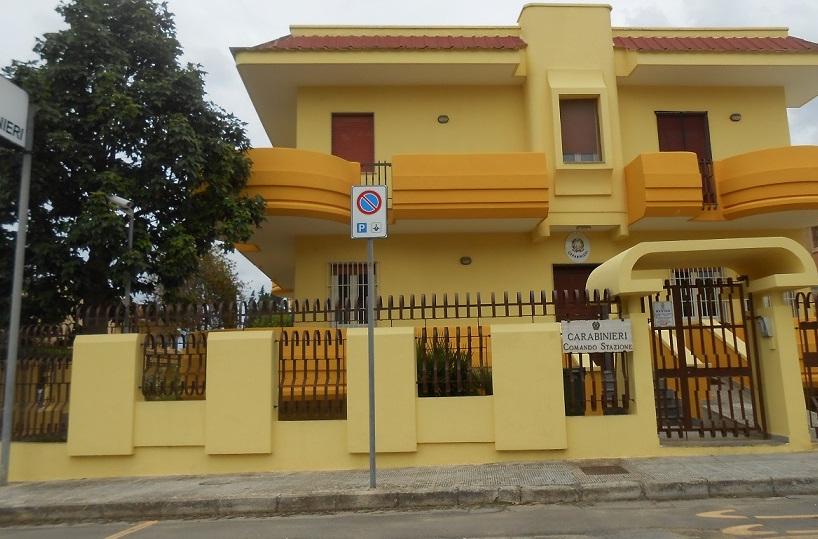 Collepasso, anziano morto e ustionato: forse è omicidio. Il figlio in caserma
