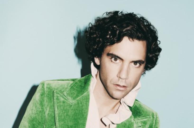 Mika torna con un nuovo singolo: il 7 febbraio 2020 sarà in concerto a Bari