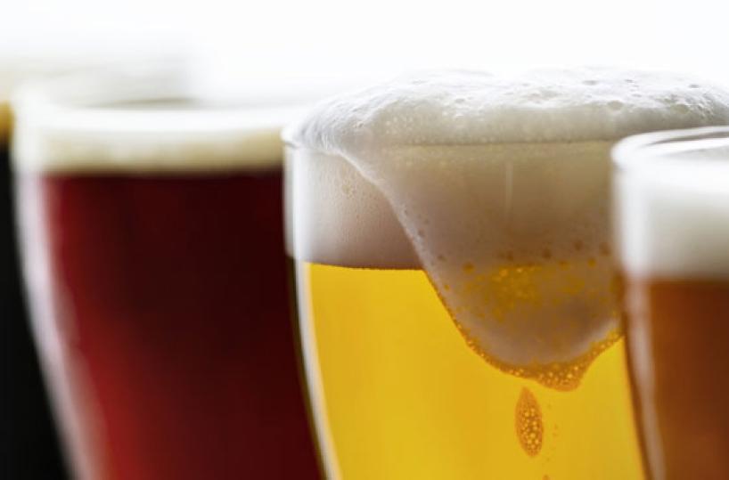 CON SPUMA -  Boccali di birra
