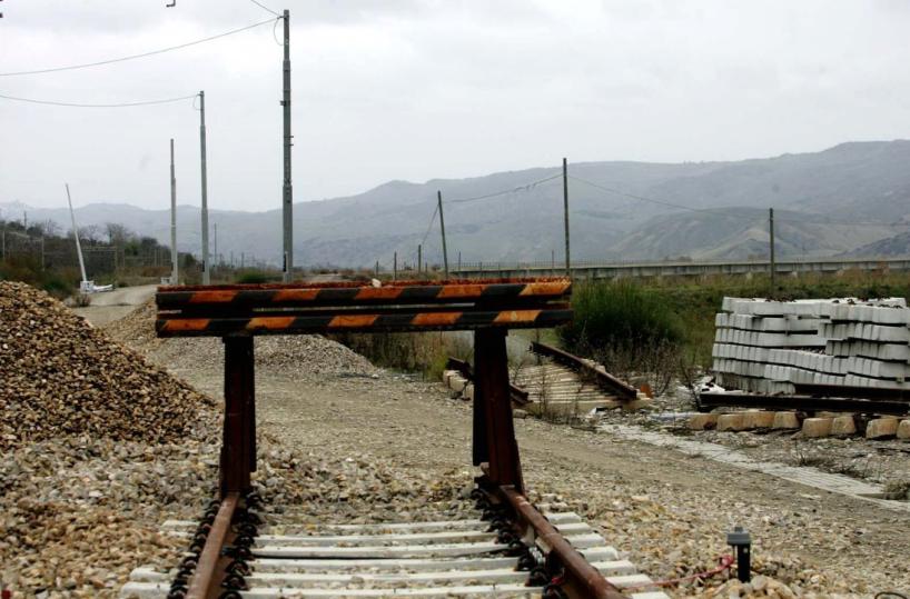 Treni, lavori sulla linea Potenza-Foggia: circolazione sospesa tutta l'estate