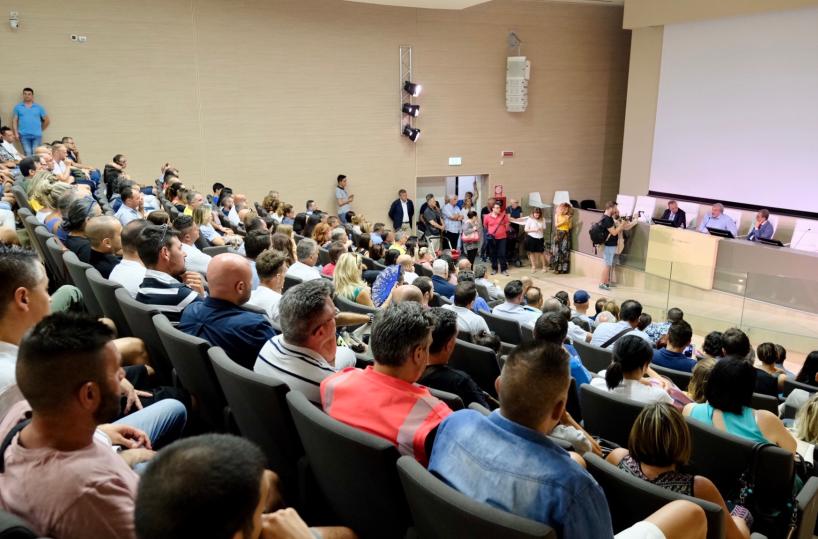 Foggia sanità service, Emiliano: «firmati 150 contratti di lavoro a tempo indeterminato»