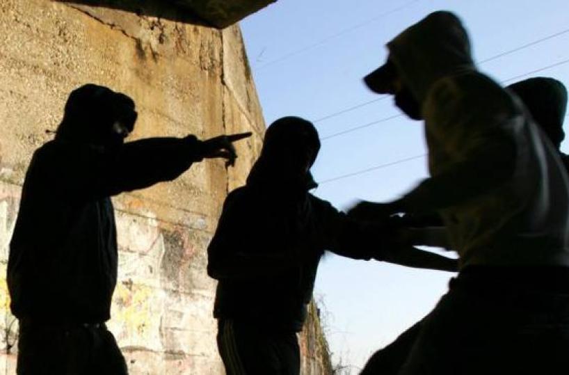 Bari, baby gang scatenate ma «la Regione Puglia sta dando grande attenzione ai minori»